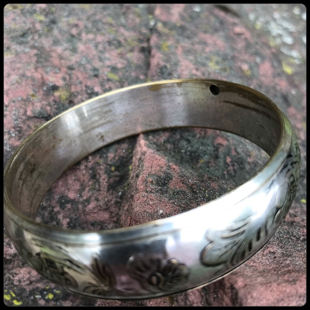 Silver toned bangle bracelet - Picture 7 of 7